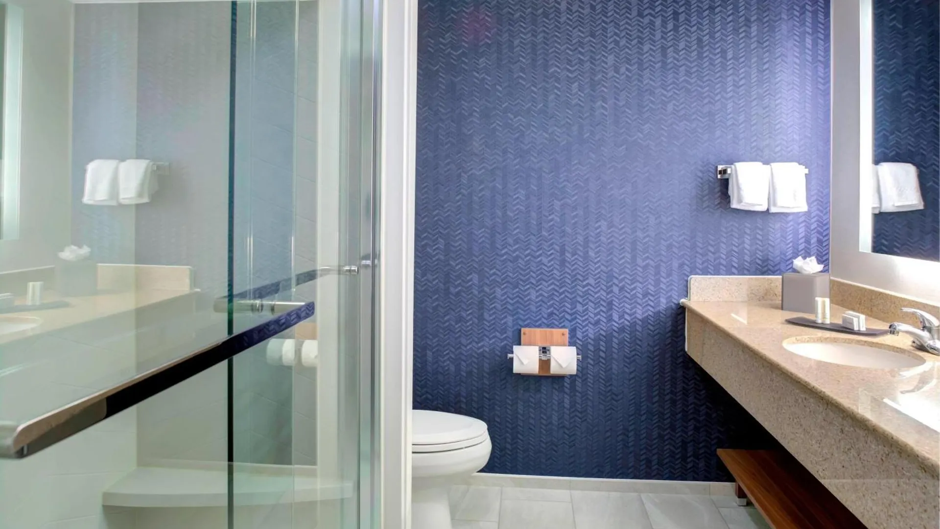 Fairfield Inn & Suites By Marriott Virginia Beach Oceanfront