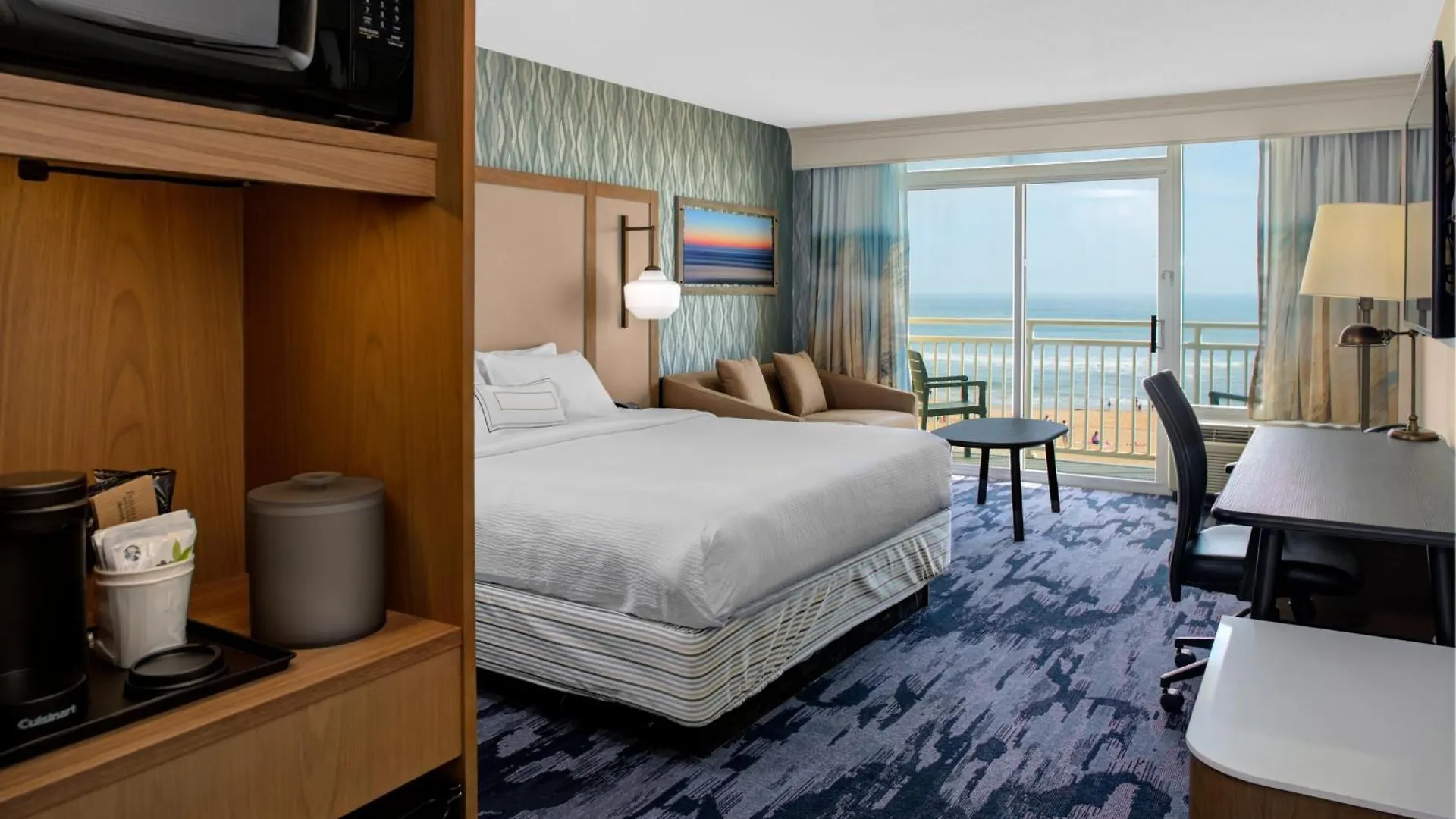 Fairfield Inn & Suites By Marriott Virginia Beach Oceanfront 3*,