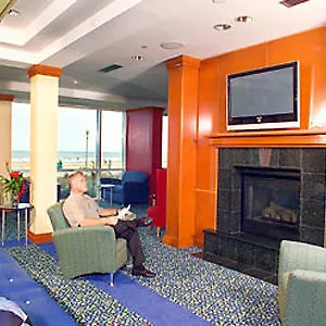 Hotel Fairfield Inn & Suites By Marriott Virginia Beach Oceanfront