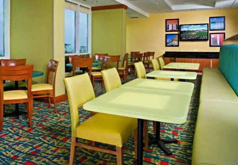 Fairfield Inn & Suites By Marriott Virginia Beach Oceanfront 3*,  United States
